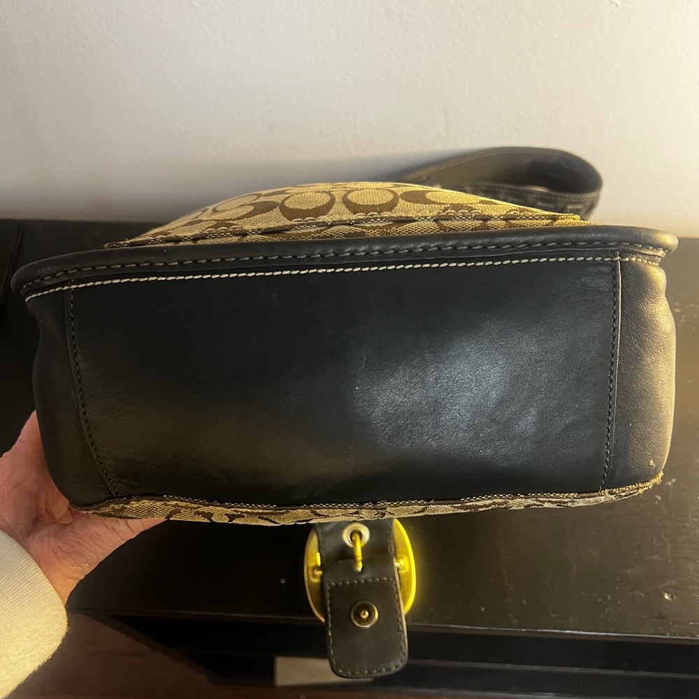 Coach 11585 BLEEKER SIGNATURE LARGE FLAP - Picture 9 of 12